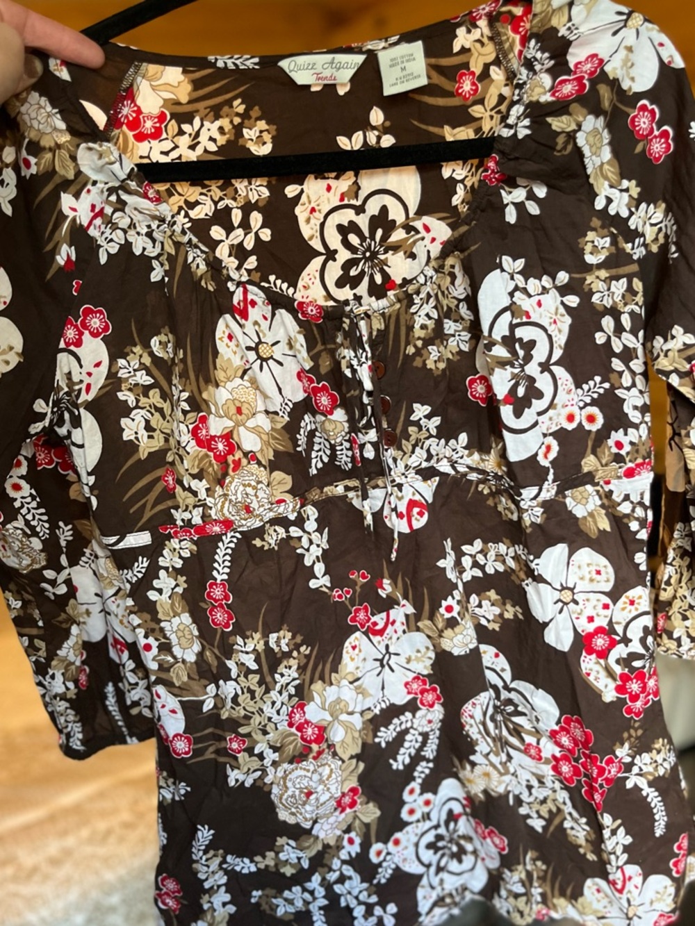 Quizz Again Trends Made In India Brown Floral Blouse - Picture 7 of 7
